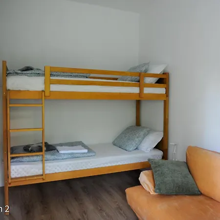 Quiet, Green, Relaxing Place - 3 Bedroom * Balatonfured