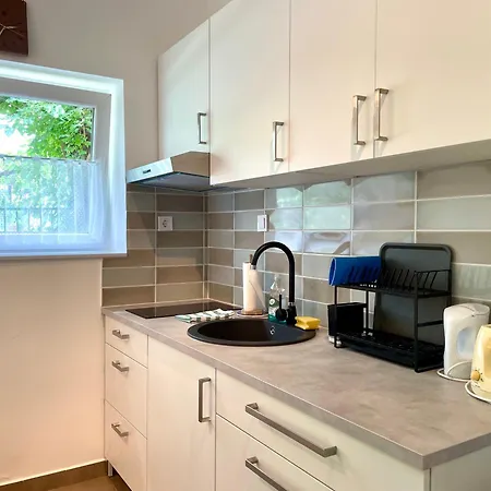 Willa Quiet, Green, Relaxing Place - 3 Bedroom Balatonfüred