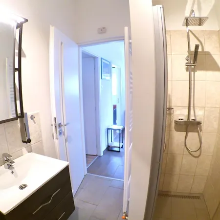 Quiet, Green, Relaxing Place - 3 Bedroom Balatonfured
