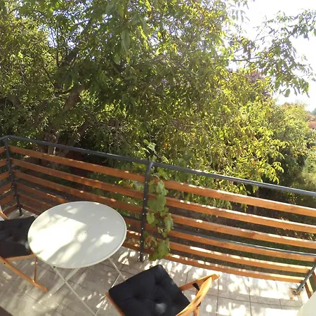 Quiet, Green, Relaxing Place - 3 Bedroom Vila Balatonfüred