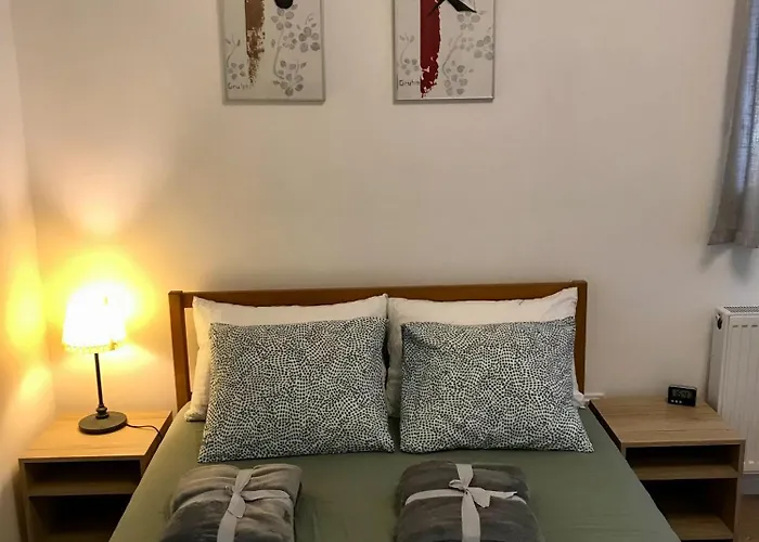 Quiet, Green, Relaxing Place - 3 Bedroom Vila