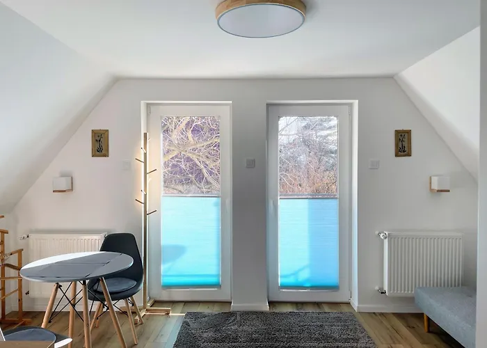 Quiet, Green, Relaxing Place - 3 Bedroom