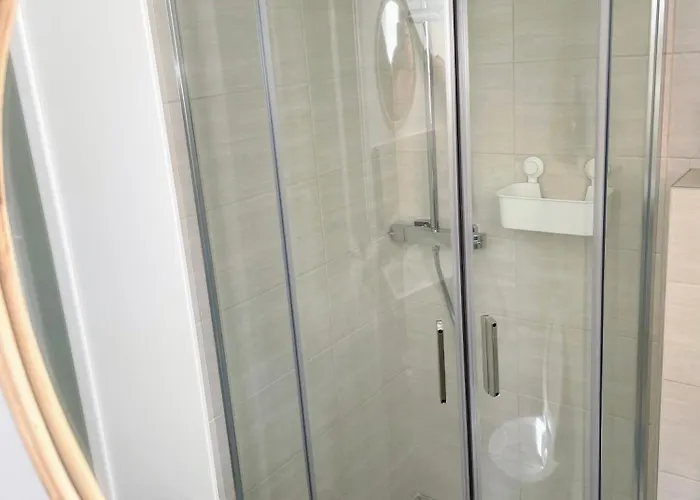 Quiet, Green, Relaxing Place - 3 Bedroom וילה באלאטונפורד