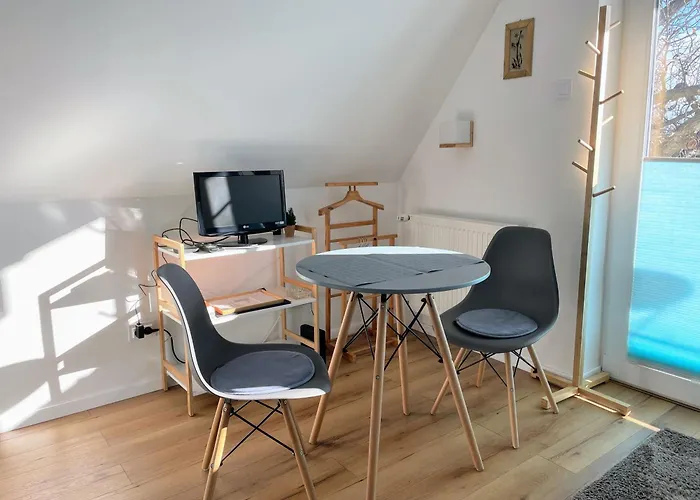 Quiet, Green, Relaxing Place - 3 Bedroom באלאטונפורד